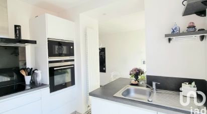 Apartment 4 rooms of 178 m² in Saint-Étienne (42000)