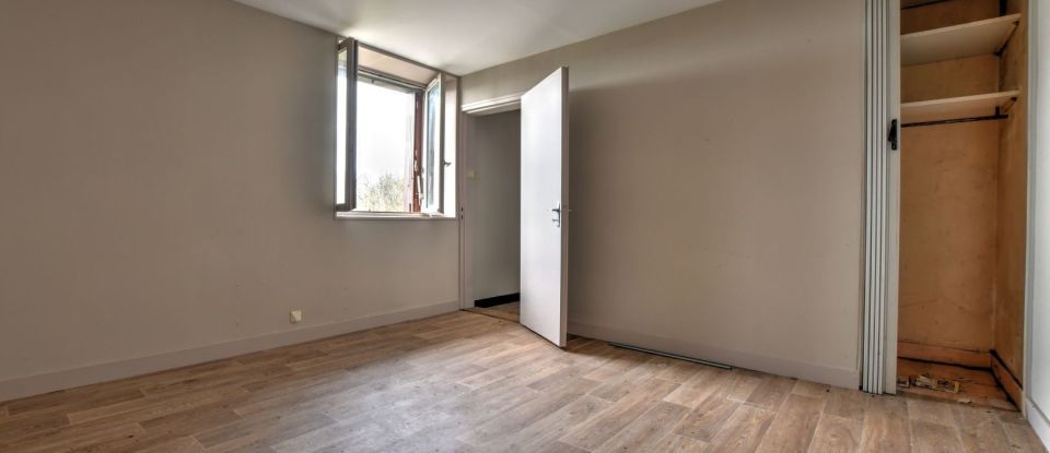 Maison 5 pièces de 50 m² à Neuvic-Entier (87130)