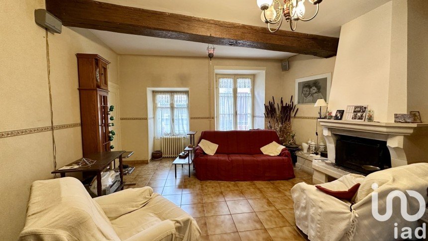 Traditional house 6 rooms of 235 m² in - (79100)