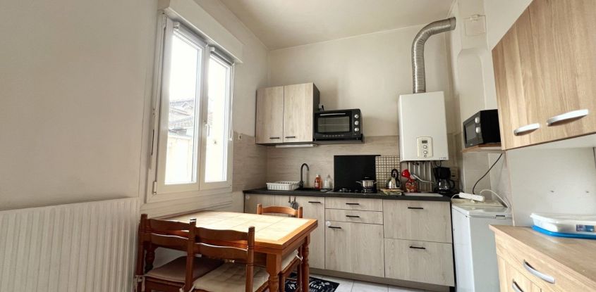 Apartment 3 rooms of 51 m² in Reims (51100)