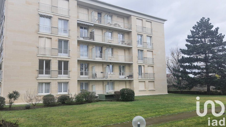 Apartment 5 rooms of 96 m² in Compiègne (60200)