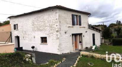 Traditional house 4 rooms of 145 m² in Chizé (79170)