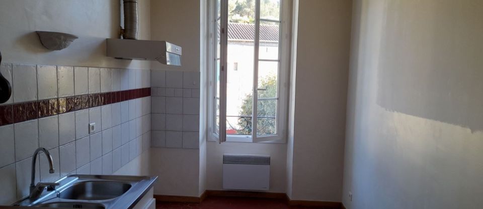 House 8 rooms of 190 m² in Barbentane (13570)