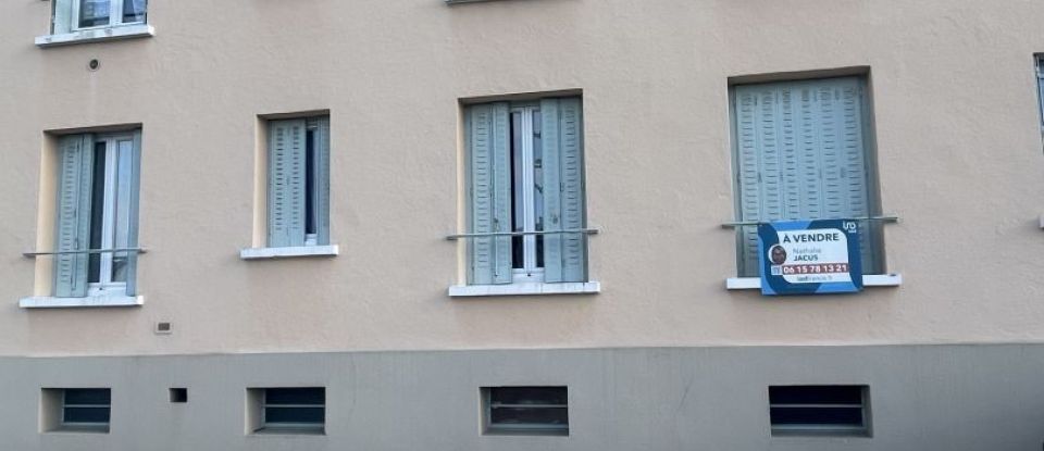 Appartement 4 pièces de 65 m² à Saint-Julien-les-Villas (10800)