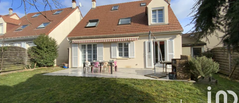 House 7 rooms of 122 m² in Savigny-sur-Orge (91600)