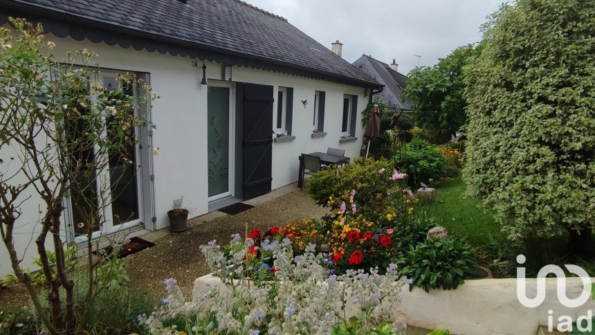 House 4 rooms of 73 m² in Fougères (35300)