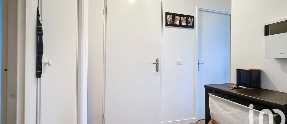 Apartment 4 rooms of 73 m² in Nanterre (92000)