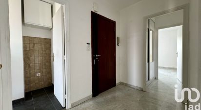 Apartment 3 rooms of 65 m² in Saint-Laurent-du-Var (06700)
