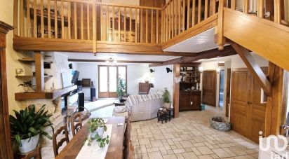 House 6 rooms of 148 m² in Saint-Chamond (42400)