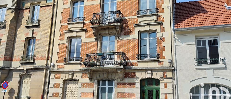 Apartment 4 rooms of 71 m² in Châlons-en-Champagne (51000)