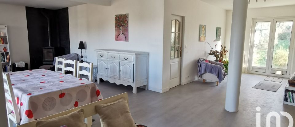 Maison traditionnelle 8 pièces de 172 m² à Soignolles-en-Brie (77111)