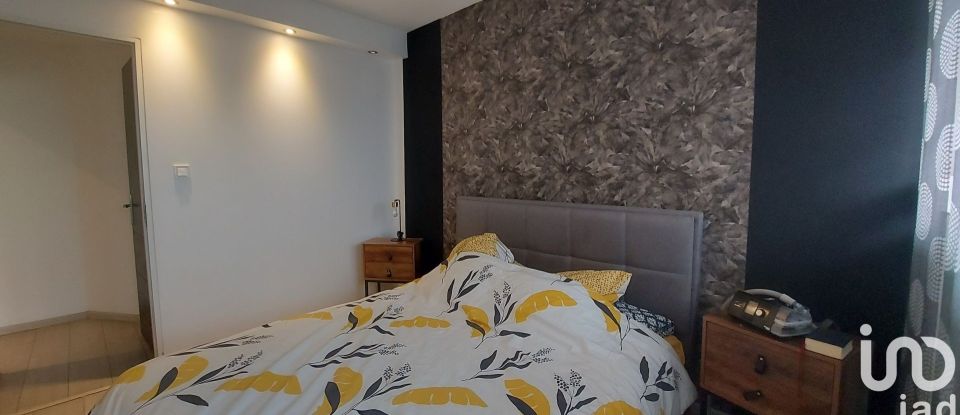 Apartment 4 rooms of 72 m² in Uckange (57270)