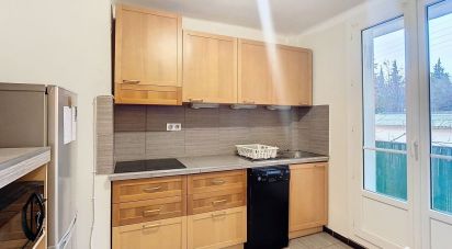Appartement 3 pièces de 53 m² à Manosque (04100)