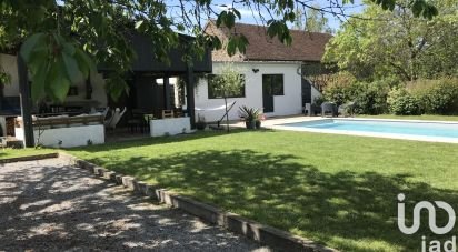 Village house 6 rooms of 170 m² in Lescar (64230)