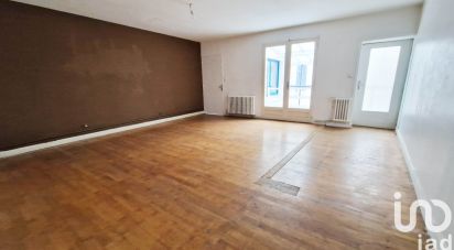 Town house 8 rooms of 240 m² in Fontenay-le-Comte (85200)