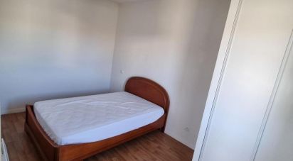 Apartment 3 rooms of 53 m² in Niort (79000)