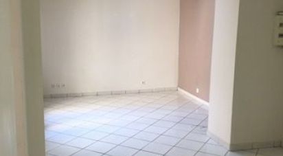 Apartment 2 rooms of 39 m² in Avon (77210)