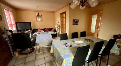 House 4 rooms of 81 m² in Meslay-du-Maine (53170)