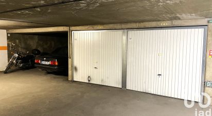 Parking/garage/box de 12 m² à Paris (75010)