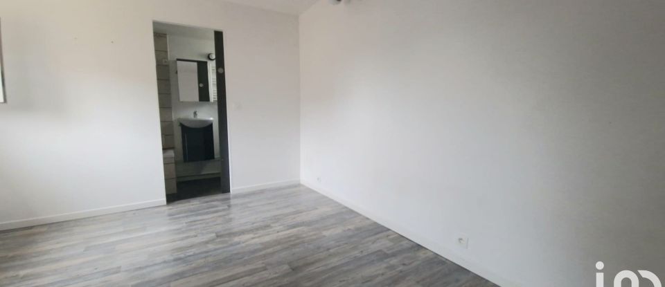 Appartement 5 pièces de 96 m² à Colombes (92700)