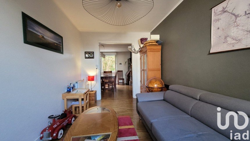 Apartment 4 rooms of 72 m² in Vannes (56000)
