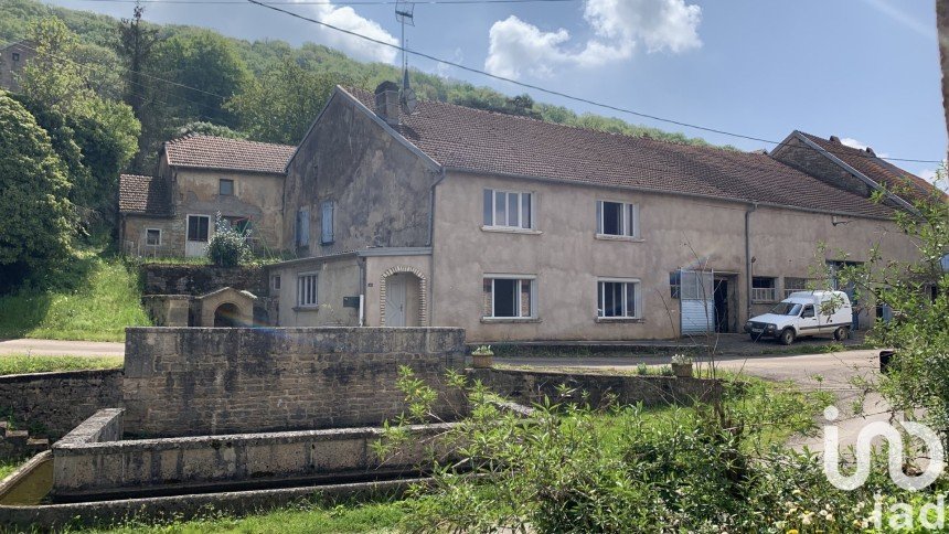 Maison 10 pièces de 205 m² à Bourguignon-lès-Morey (70120)