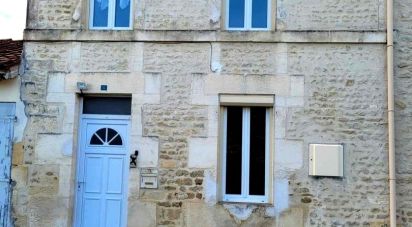 House 7 rooms of 194 m² in Courcelles (17400)