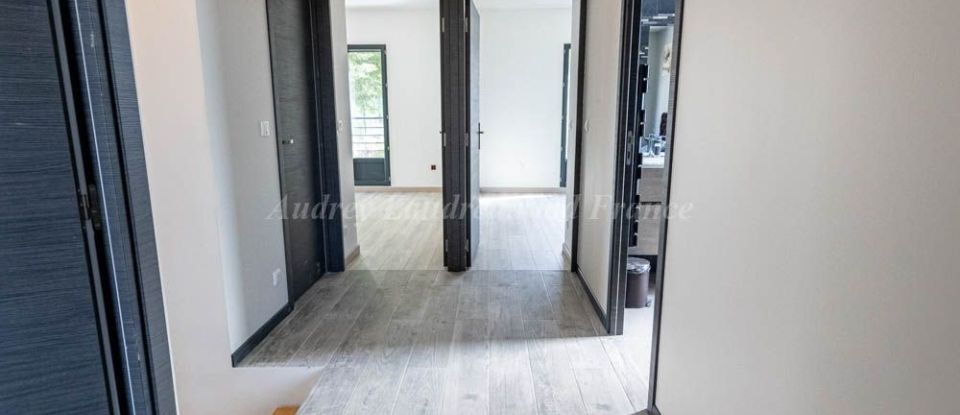 House 5 rooms of 157 m² in Chennevières-sur-Marne (94430)