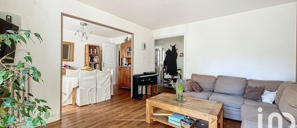 Appartement 4 pièces de 71 m² à Rennes (35700)