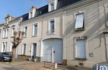 House 7 rooms of 135 m² in Thouars (79100)