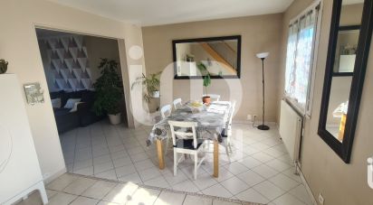House 6 rooms of 156 m² in Gournay-sur-Marne (93460)