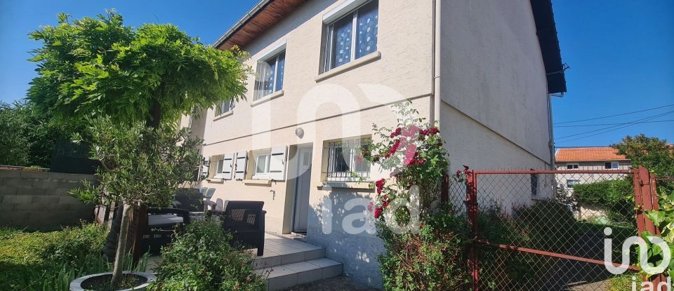 House 6 rooms of 156 m² in Gournay-sur-Marne (93460)