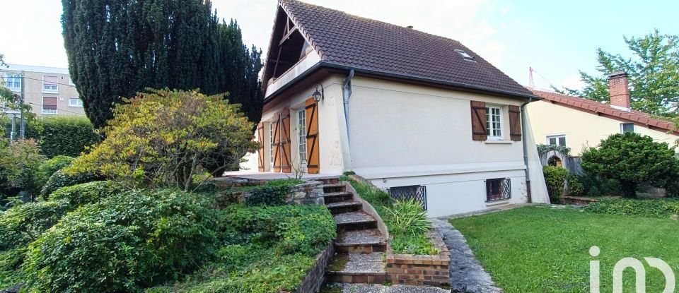 House 7 rooms of 139 m² in Moissy-Cramayel (77550)