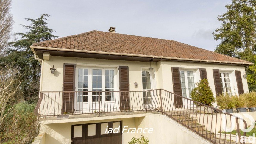 Traditional house 5 rooms of 84 m² in Maule (78580)
