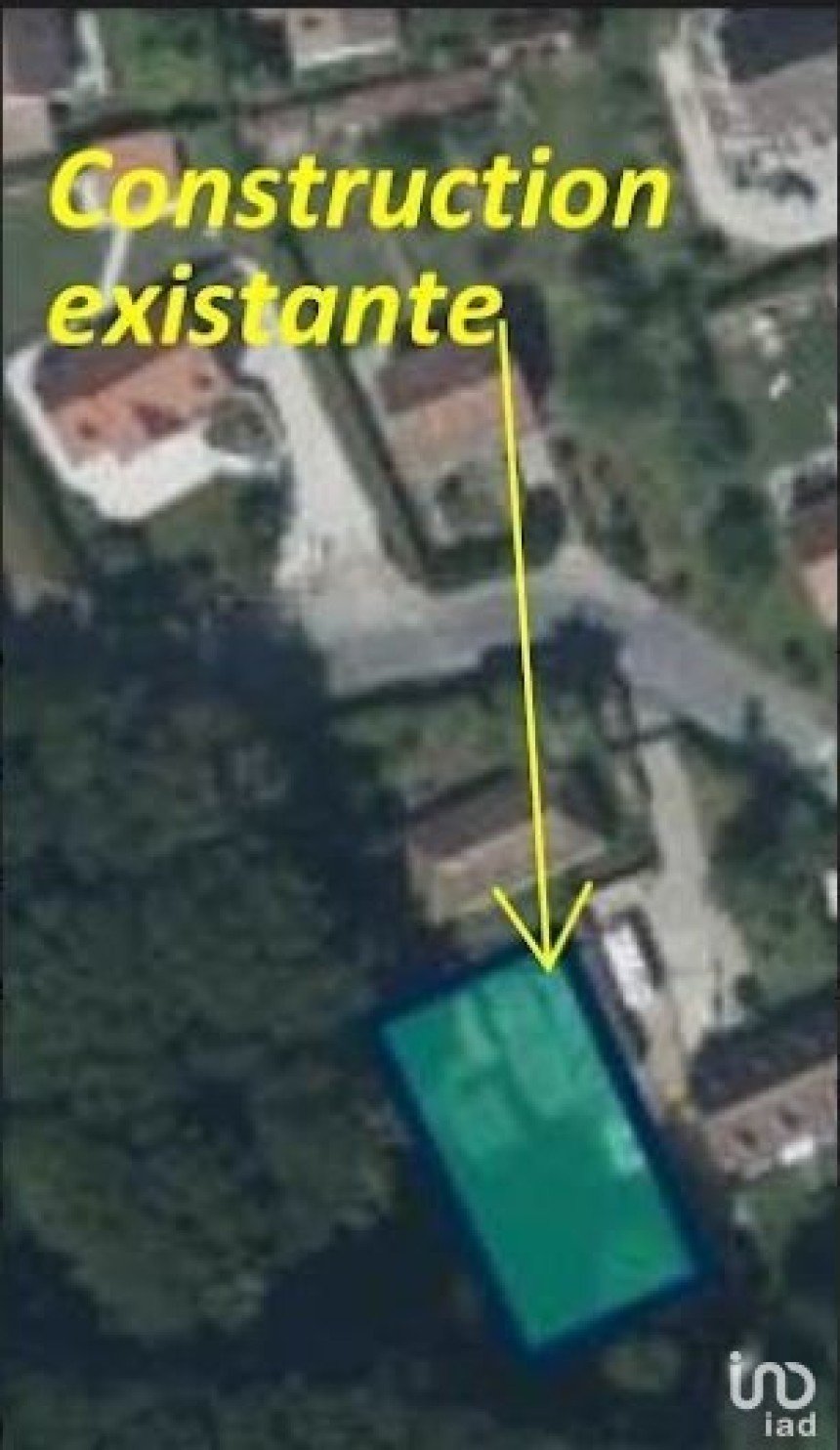 Land of 496 m² in Moisenay (77950)