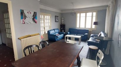 House 10 rooms of 175 m² in Tarbes (65000)