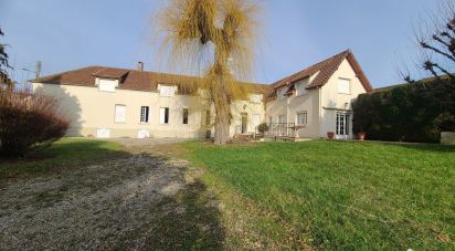 Maison 9 pièces de 285 m² à Aix-Villemaur-Pâlis (10160)