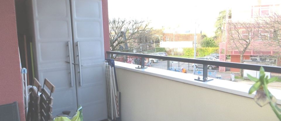Apartment 4 rooms of 82 m² in Orly (94310)