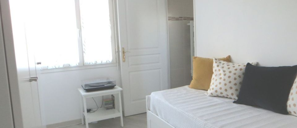 Appartement 4 pièces de 82 m² à Orly (94310)