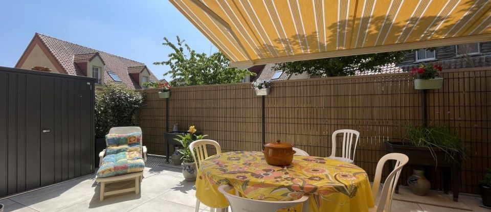 House 4 rooms of 65 m² in Fort-Mahon-Plage (80120)