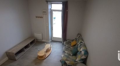 House 2 rooms of 45 m² in Angoulême (16000)