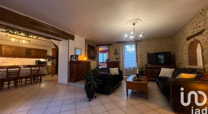 Traditional house 5 rooms of 100 m² in Moisenay (77950)