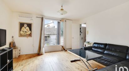 House 6 rooms of 240 m² in Montreuil (93100)