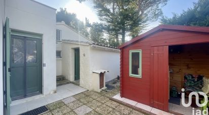 House 5 rooms of 130 m² in Bollène (84500)
