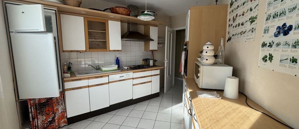 Appartement 5 pièces de 105 m² à Saint-Cast-le-Guildo (22380)