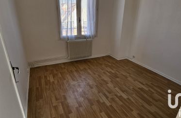 House 4 rooms of 76 m² in Pau (64000)