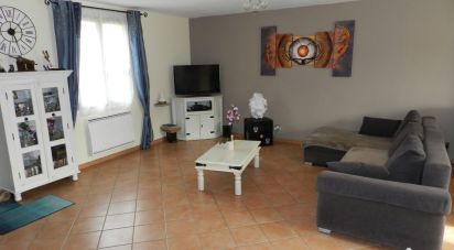 House 3 rooms of 71 m² in Claye-Souilly (77410)