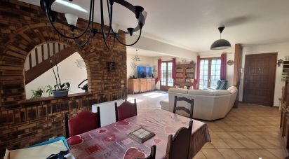 House 5 rooms of 168 m² in Cuigy-en-Bray (60850)