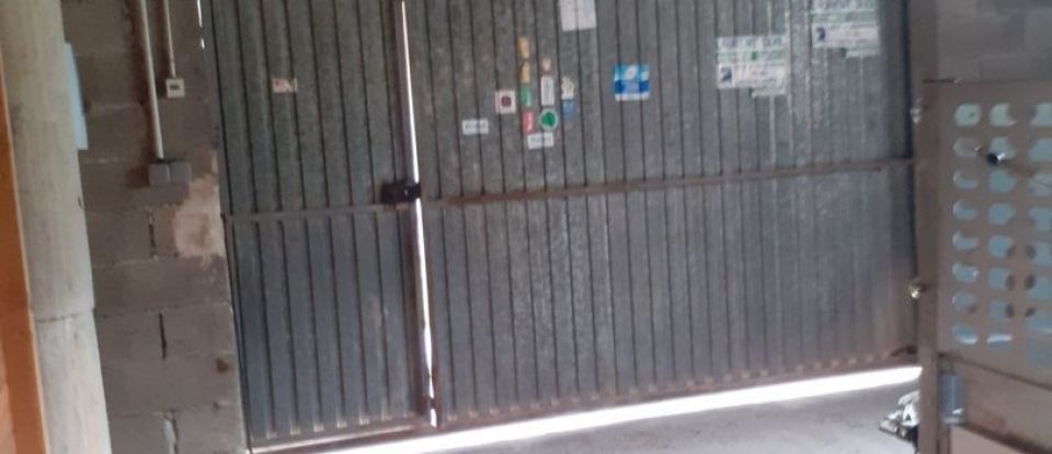 Parking/garage/box de 358 m² à Les Omergues (04200)