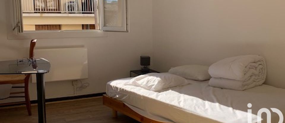 Appartement 4 pièces de 60 m² à Toulon (83200)